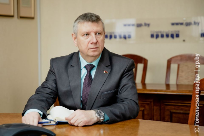 Первый заместитель председателя Гомельского областного суда Сергей Шевцов рассказал, как наказывают распространителей фейковой информации